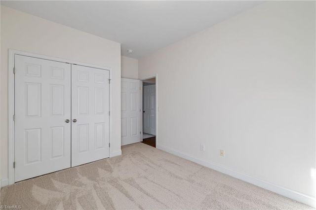 5122 Moseley Drive, Clemmons, NC 27012