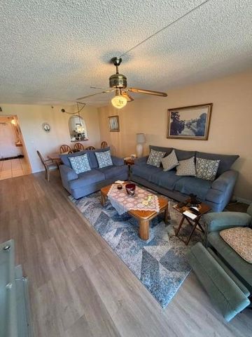 4570 NW 18th Avenue 606, Deerfield Beach, FL 33064