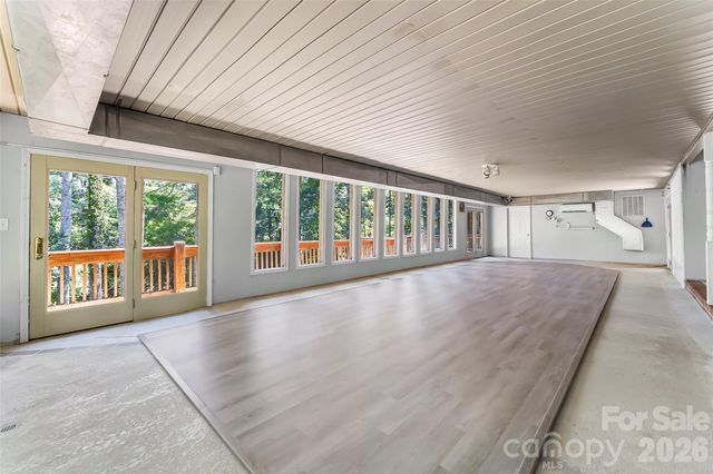 3735 Old Petra Mill Road, Granite Falls, NC 28630