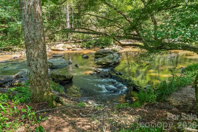 3735 Old Petra Mill Road, Granite Falls, NC 28630