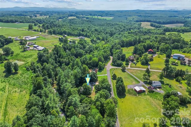 3735 Old Petra Mill Road, Granite Falls, NC 28630