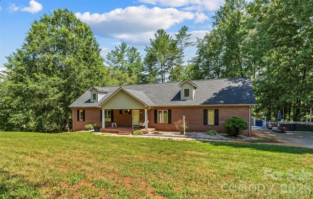 3735 Old Petra Mill Road, Granite Falls, NC 28630