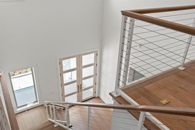 423 S ROYAL POINCIANA DRIVE, Tampa, FL 33609