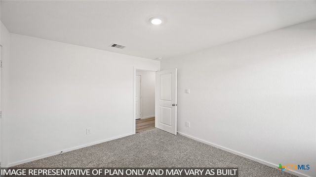 177 Baby Calf Roping Road, Jarrell, TX 76537