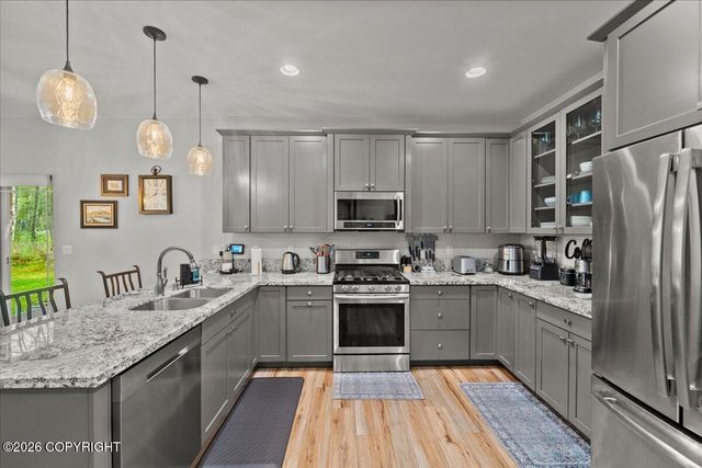 8603 E Dancing Lights Drive, Wasilla, AK 99645