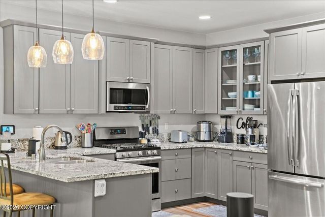 8603 E Dancing Lights Drive, Wasilla, AK 99645