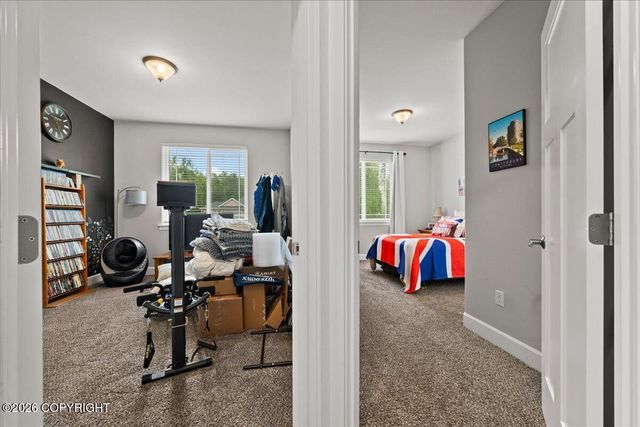 8603 E Dancing Lights Drive, Wasilla, AK 99645
