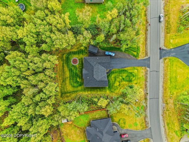 8603 E Dancing Lights Drive, Wasilla, AK 99645