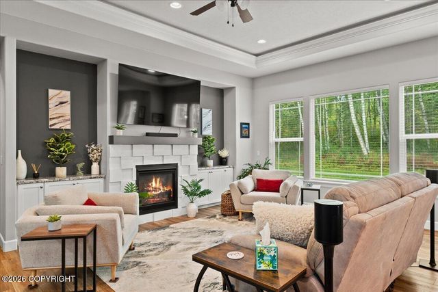 8603 E Dancing Lights Drive, Wasilla, AK 99645