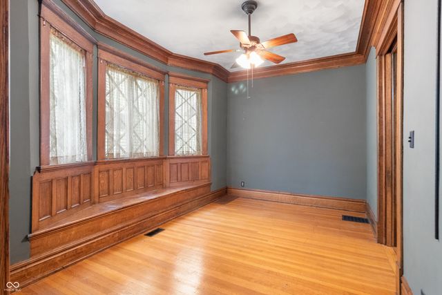 320 W 12th Street, Anderson, IN 46016