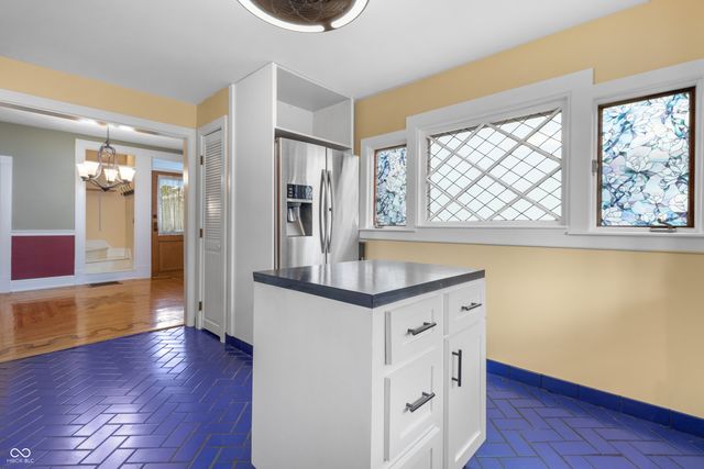 320 W 12th Street, Anderson, IN 46016