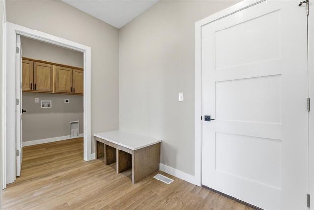 4995 COUNCIL POINTE Road, Council Bluffs, IA 51501