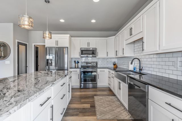 2276 14th Street W, West Fargo, ND 58078