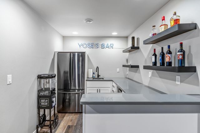 2276 14th Street W, West Fargo, ND 58078