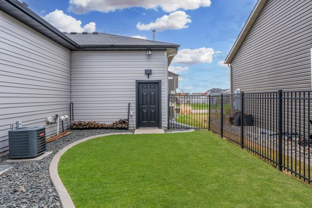 2276 14th Street W, West Fargo, ND 58078