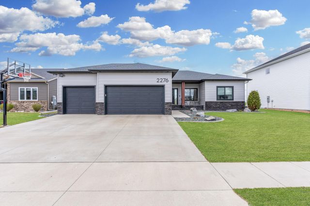 2276 14th Street W, West Fargo, ND 58078
