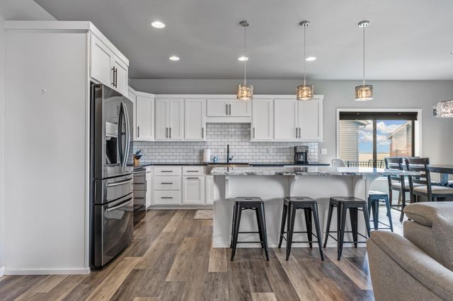2276 14th Street W, West Fargo, ND 58078