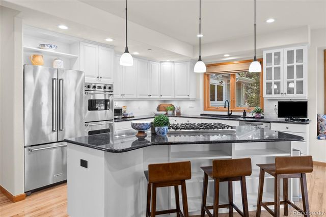 5355 Highlands Drive, Longmont, CO 80503