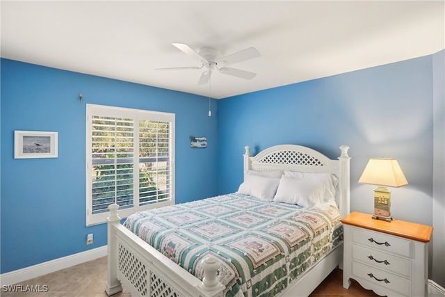 142 Old Tamiami TRL, Naples, FL 34110