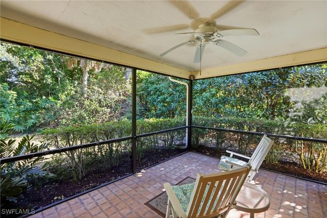 142 Old Tamiami TRL, Naples, FL 34110