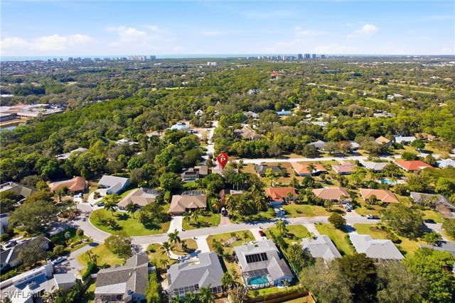 142 Old Tamiami TRL, Naples, FL 34110