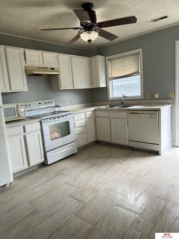 1345 N 20Th Street, Lincoln, NE 68503