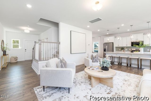 103 Nathan Drive 25, Lillington, NC 27546