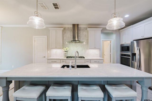 4239 Chapel Ridge, Tyler, TX 75707