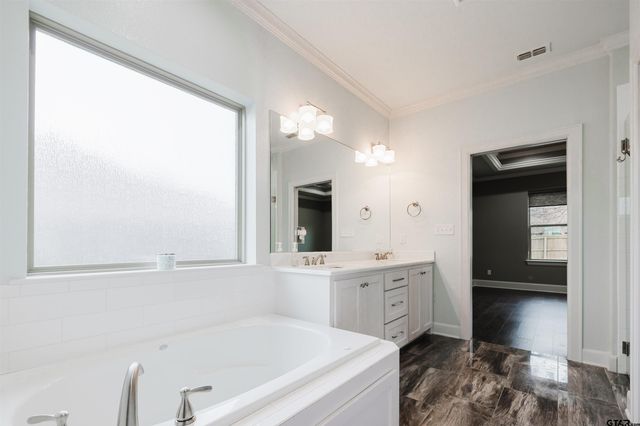 4239 Chapel Ridge, Tyler, TX 75707