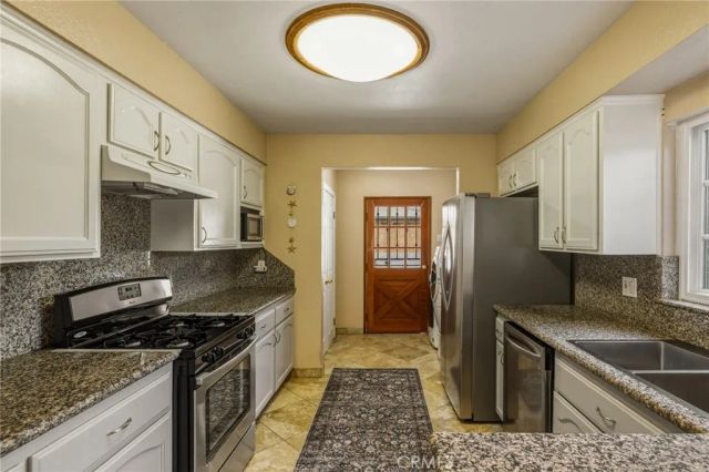 309 S Prospect Avenue, Redondo Beach, CA 90277