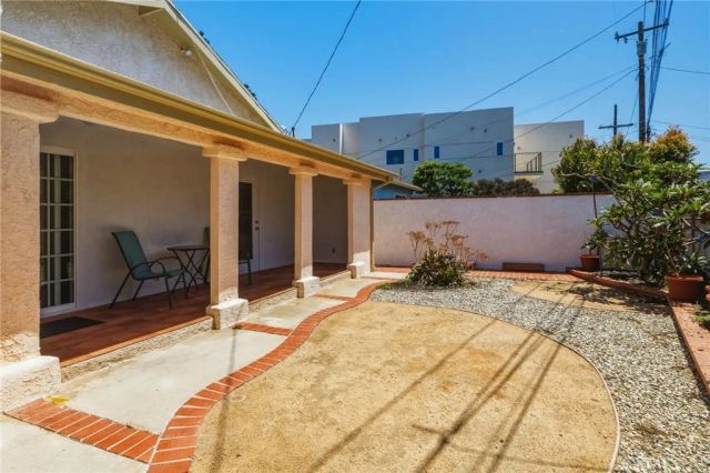 309 S Prospect Avenue, Redondo Beach, CA 90277