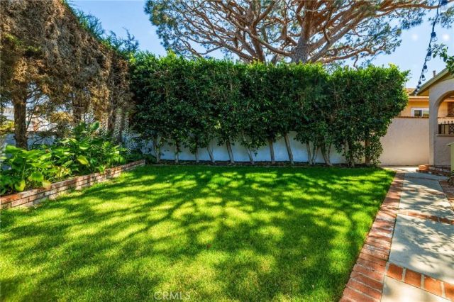 309 S Prospect Avenue, Redondo Beach, CA 90277
