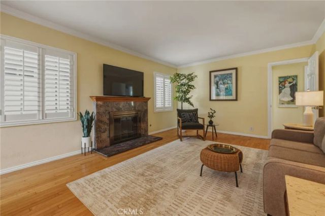 309 S Prospect Avenue, Redondo Beach, CA 90277