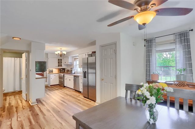 128 Mccaslin Rd, Scott Twp, PA 16101