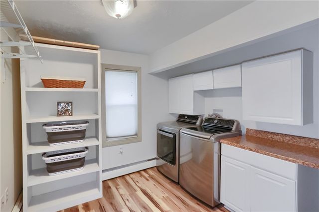 128 Mccaslin Rd, Scott Twp, PA 16101