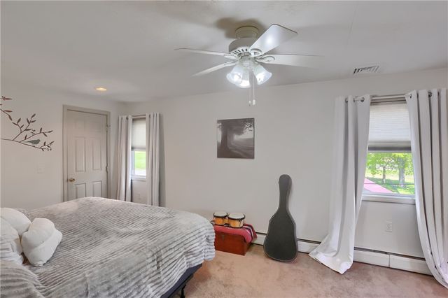 128 Mccaslin Rd, Scott Twp, PA 16101