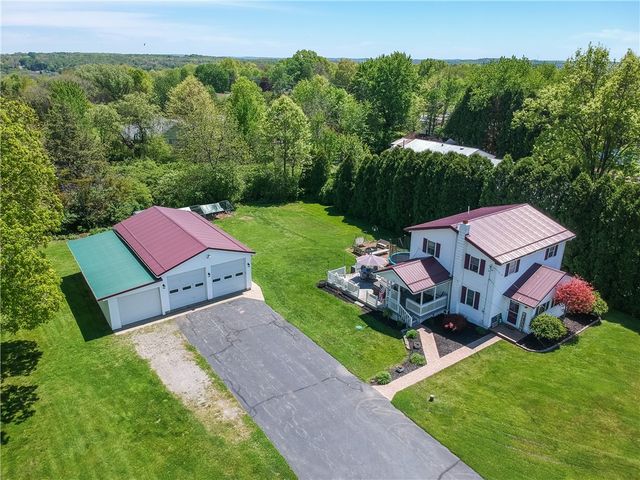 128 Mccaslin Rd, Scott Twp, PA 16101