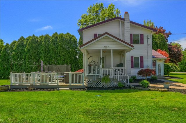 128 Mccaslin Rd, Scott Twp, PA 16101