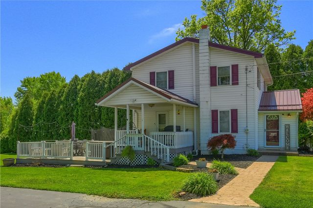 128 Mccaslin Rd, Scott Twp, PA 16101