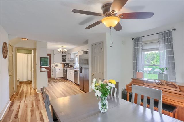128 Mccaslin Rd, Scott Twp, PA 16101