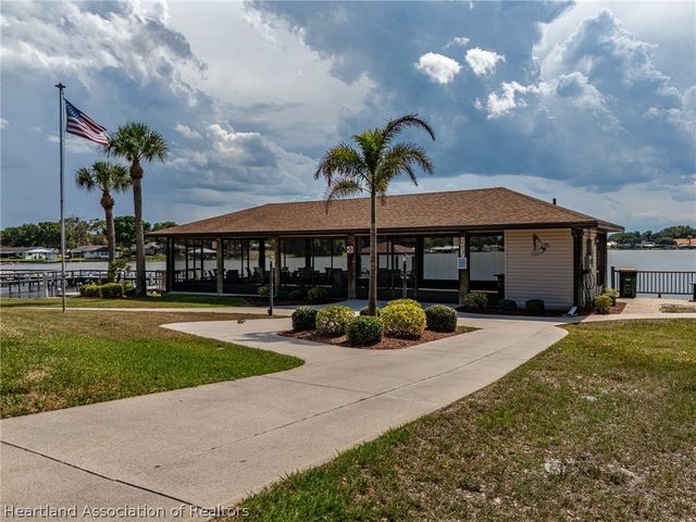 7 Maplewood Court, Lake Placid, FL 33852