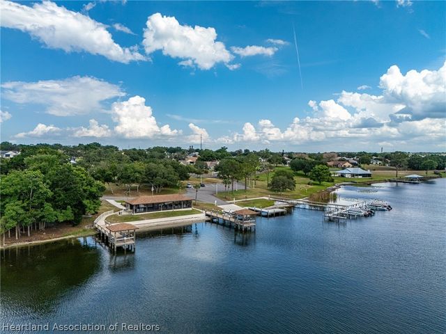 7 Maplewood Court, Lake Placid, FL 33852