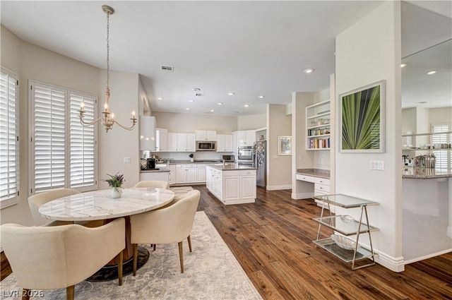 8901 Robinson Ridge Drive, Las Vegas, NV 89117