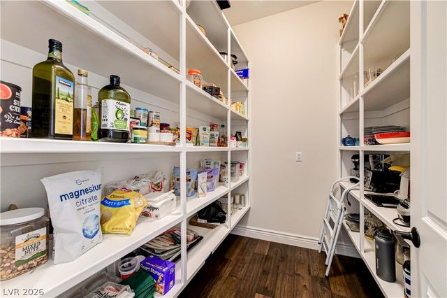 8901 Robinson Ridge Drive, Las Vegas, NV 89117
