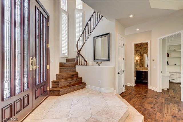 8901 Robinson Ridge Drive, Las Vegas, NV 89117