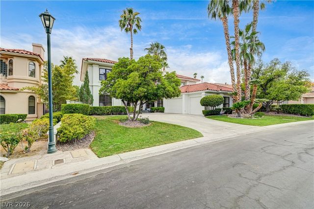 8901 Robinson Ridge Drive, Las Vegas, NV 89117