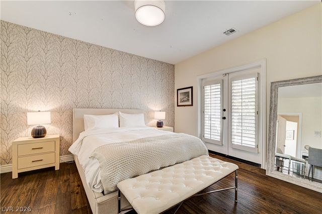 8901 Robinson Ridge Drive, Las Vegas, NV 89117