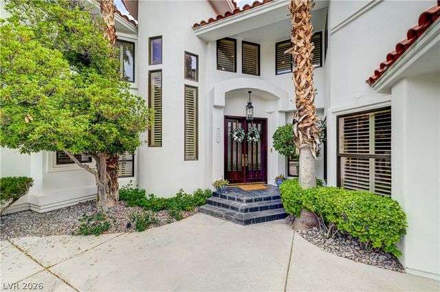 8901 Robinson Ridge Drive, Las Vegas, NV 89117