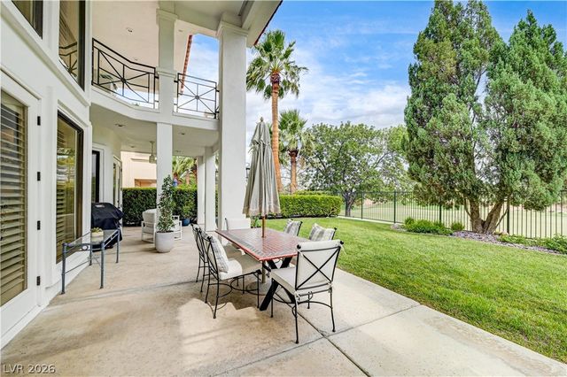 8901 Robinson Ridge Drive, Las Vegas, NV 89117