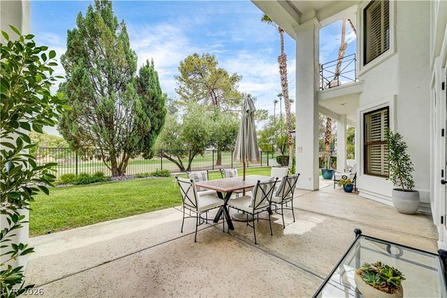 8901 Robinson Ridge Drive, Las Vegas, NV 89117